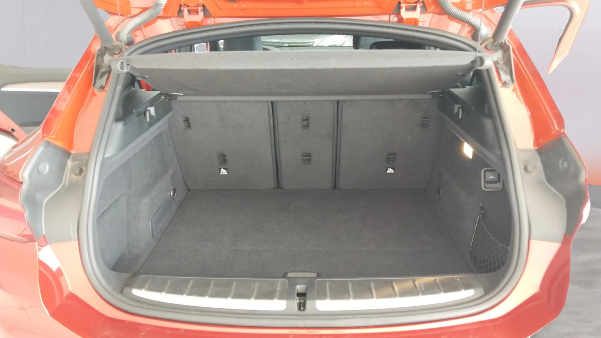 BMW X2 xDrive20dA - foto 13