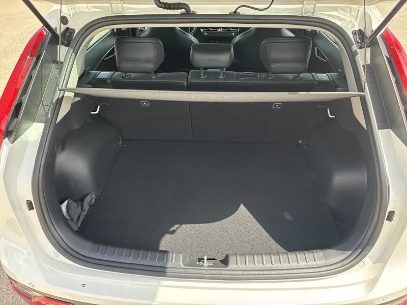 Kia Niro 1.6 GDi HEV Drive - foto 13