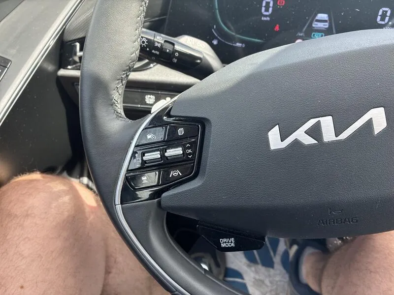 Kia Niro 1.6 GDi HEV Drive - foto 31