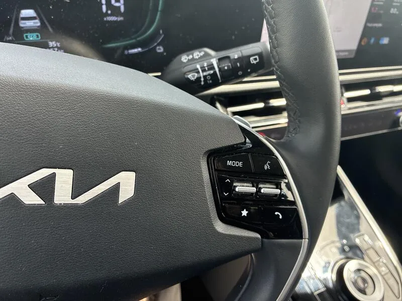 Kia Niro 1.6 GDi HEV Drive - foto 32