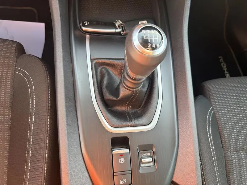 Nissan Qashqai DIG-T mHEV 4x2 Acenta - foto 35