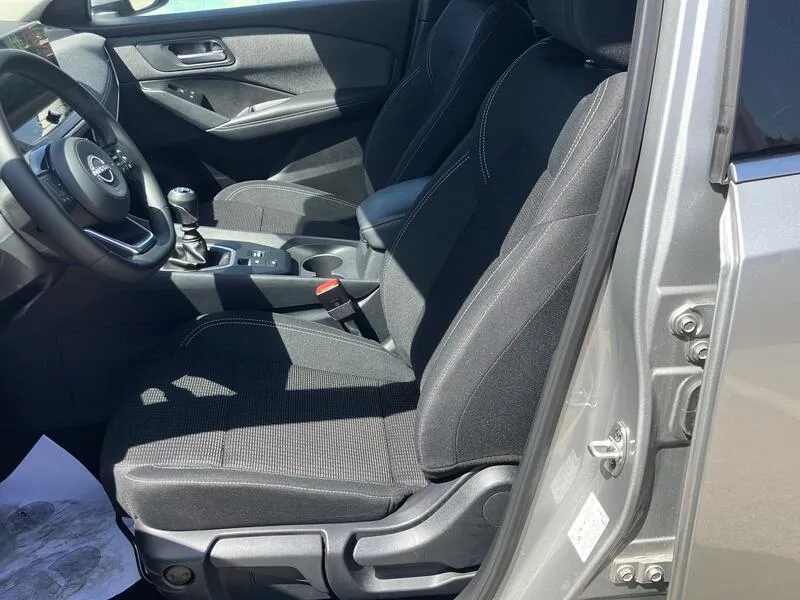 Nissan Qashqai DIG-T mHEV 4x2 Acenta - foto 19