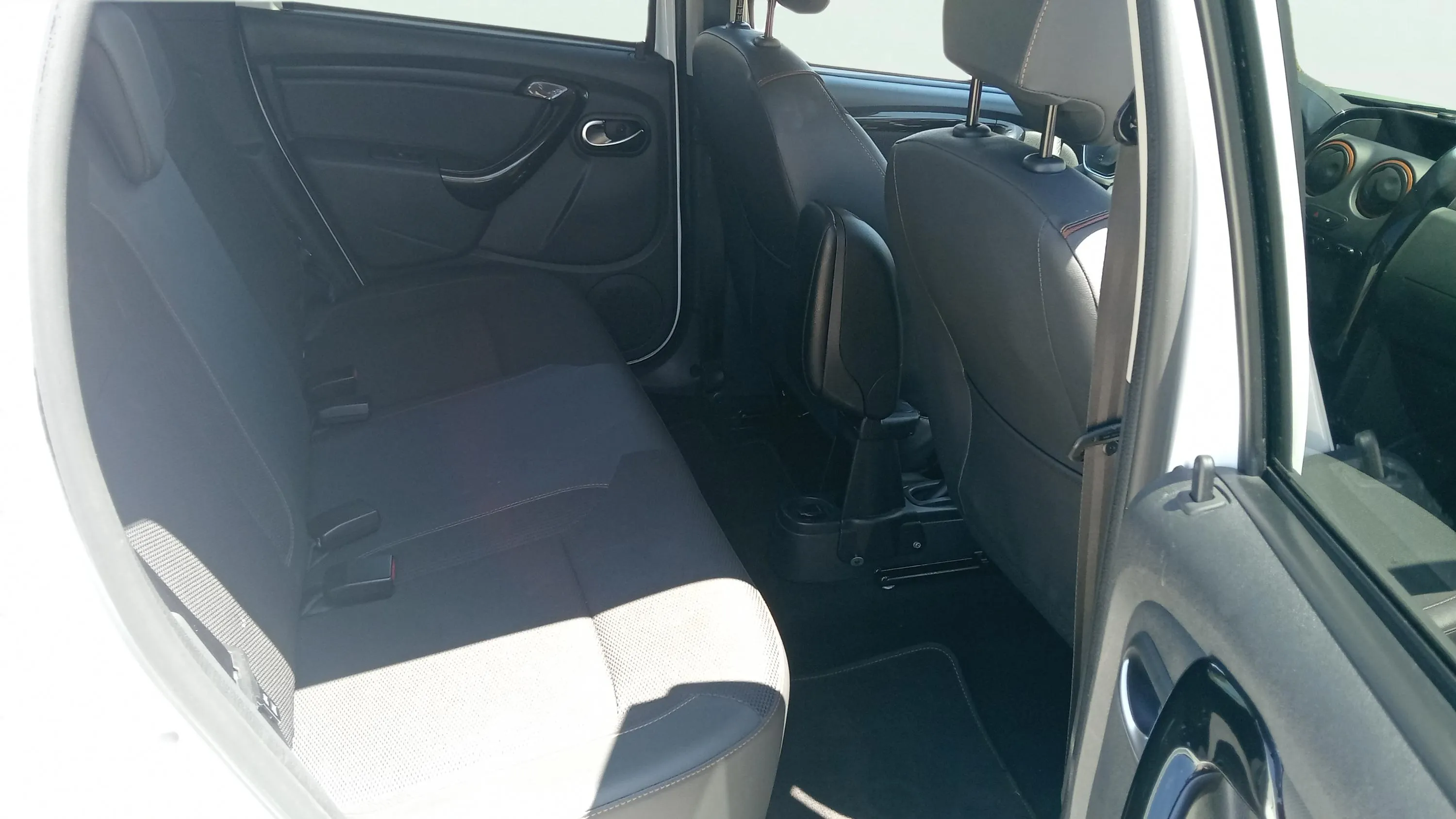 Dacia Duster Comfort dCi 4x2 EDC - foto 18