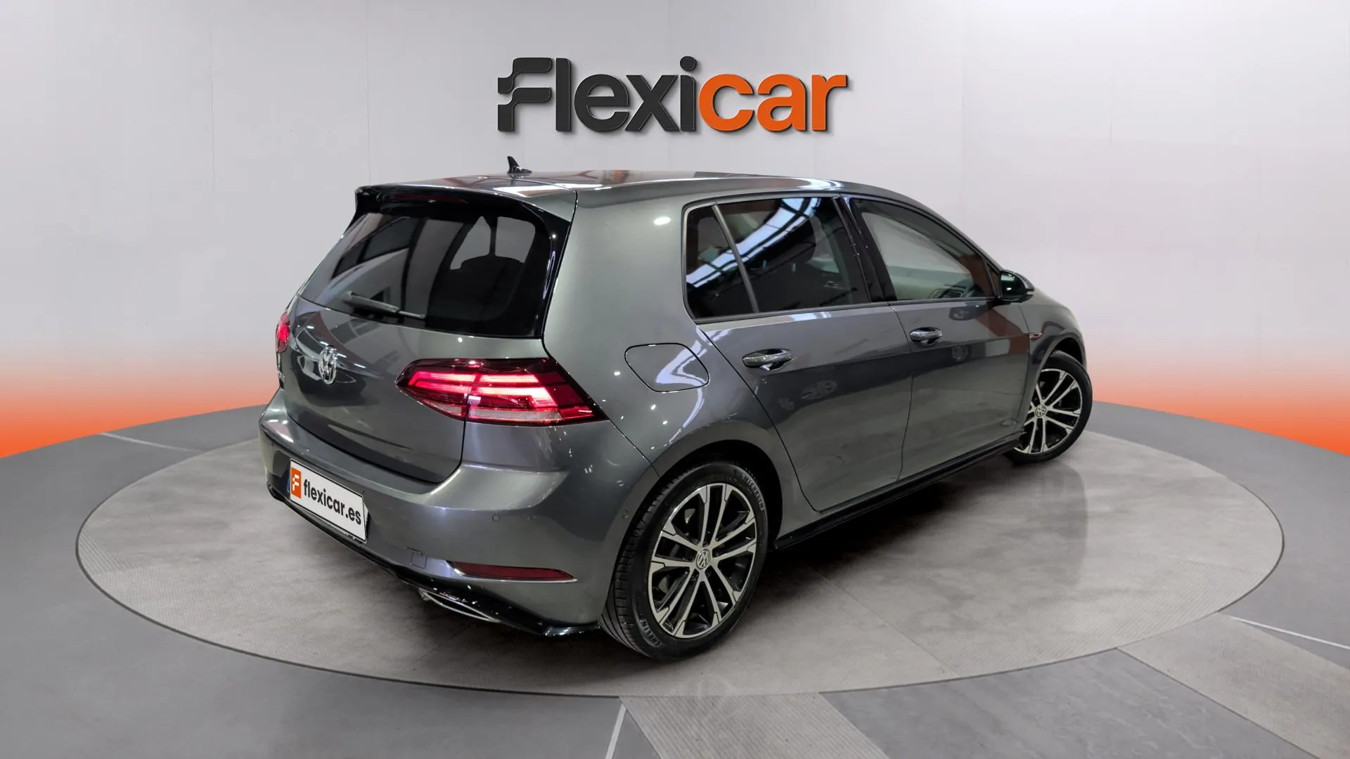 Volkswagen Golf Sport R-Line 1.5 TSI - foto 7