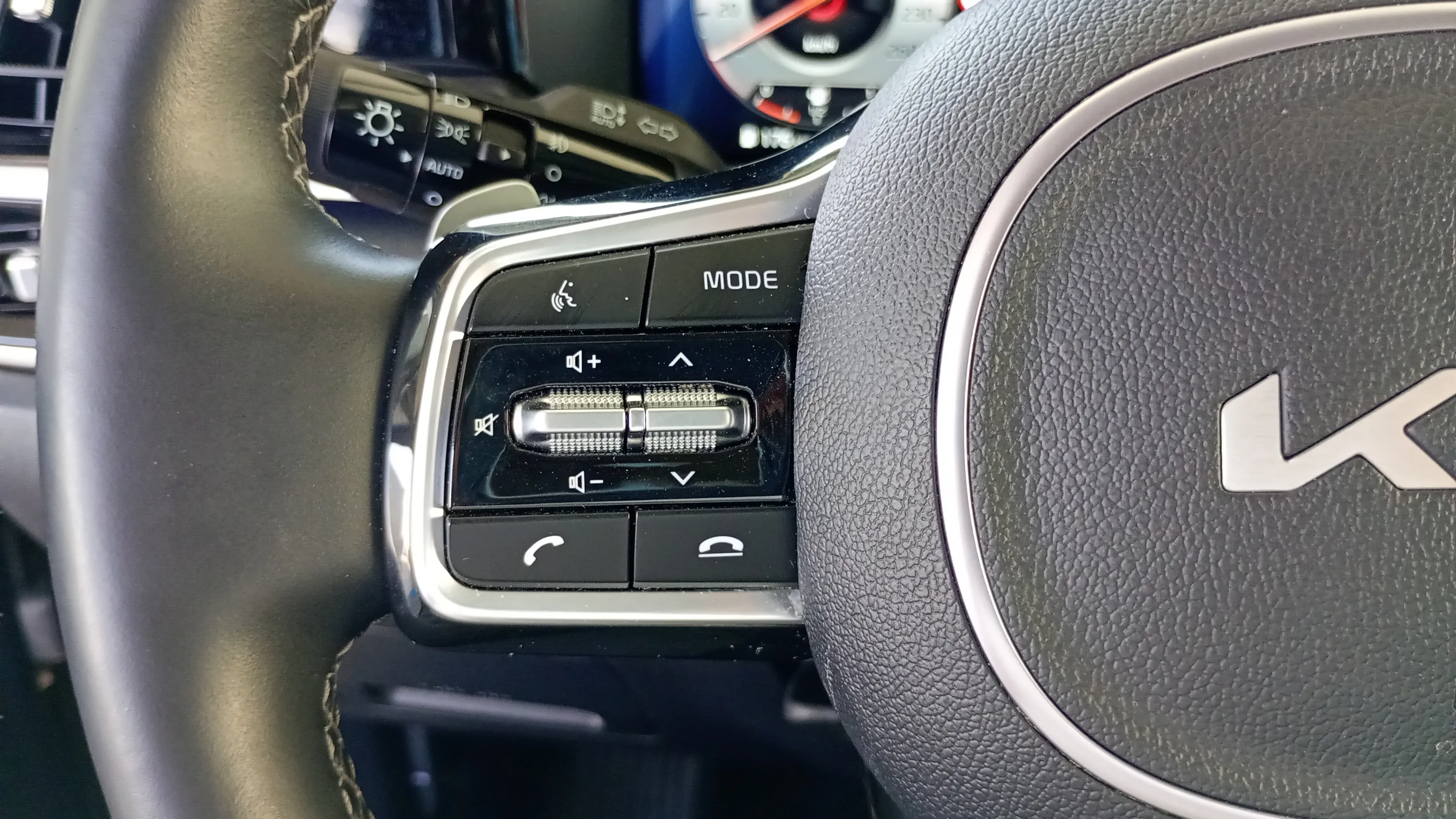 Kia Sorento 1.6 T-GDi PHEV Emotion 4x4 7 plazas - foto 13