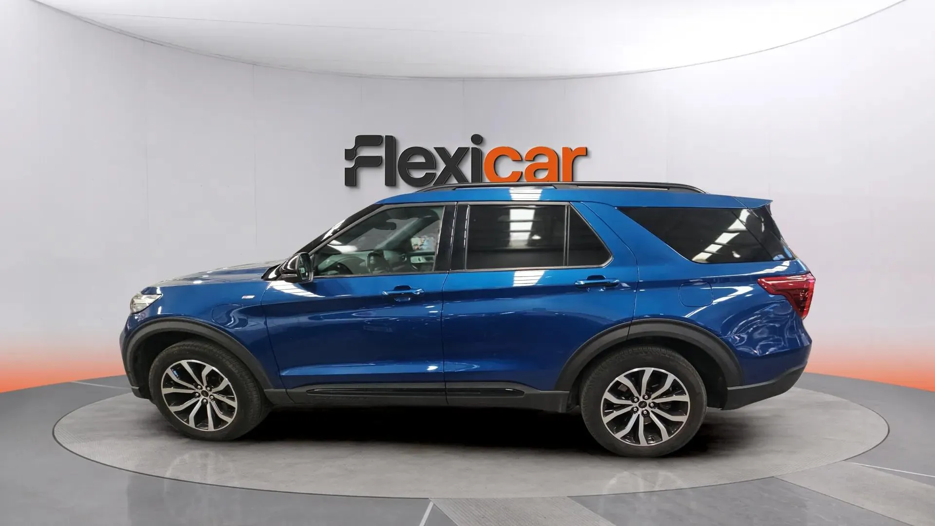 Ford Explorer 3.0 PHEV AWD ST-Line - foto 3