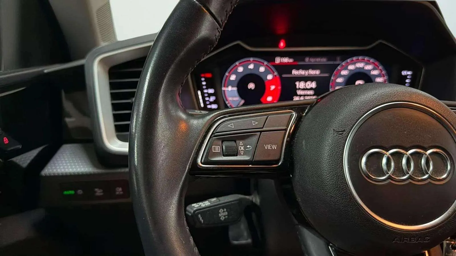 Audi A1 30 TFSI Sportback - foto 18