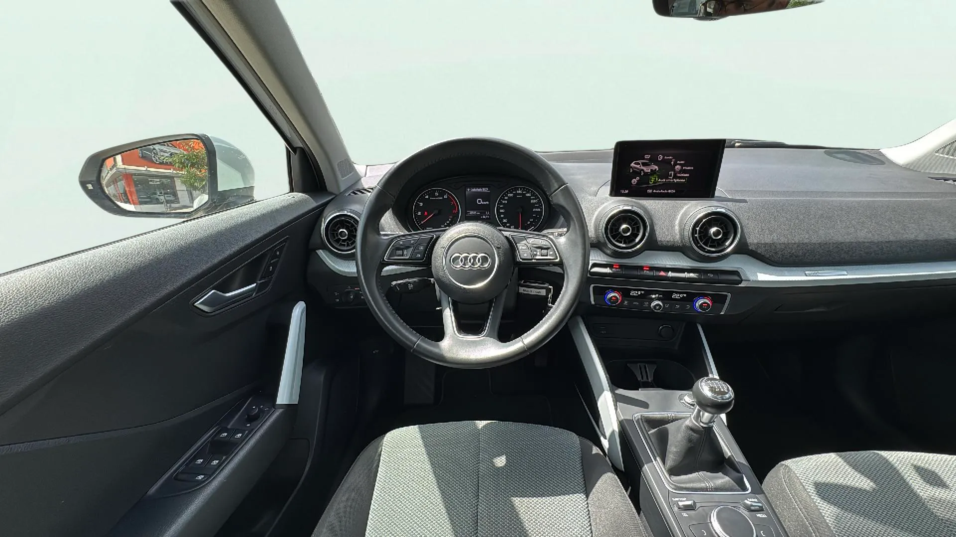 Audi Q2 Advanced 30 TFSI - foto 11