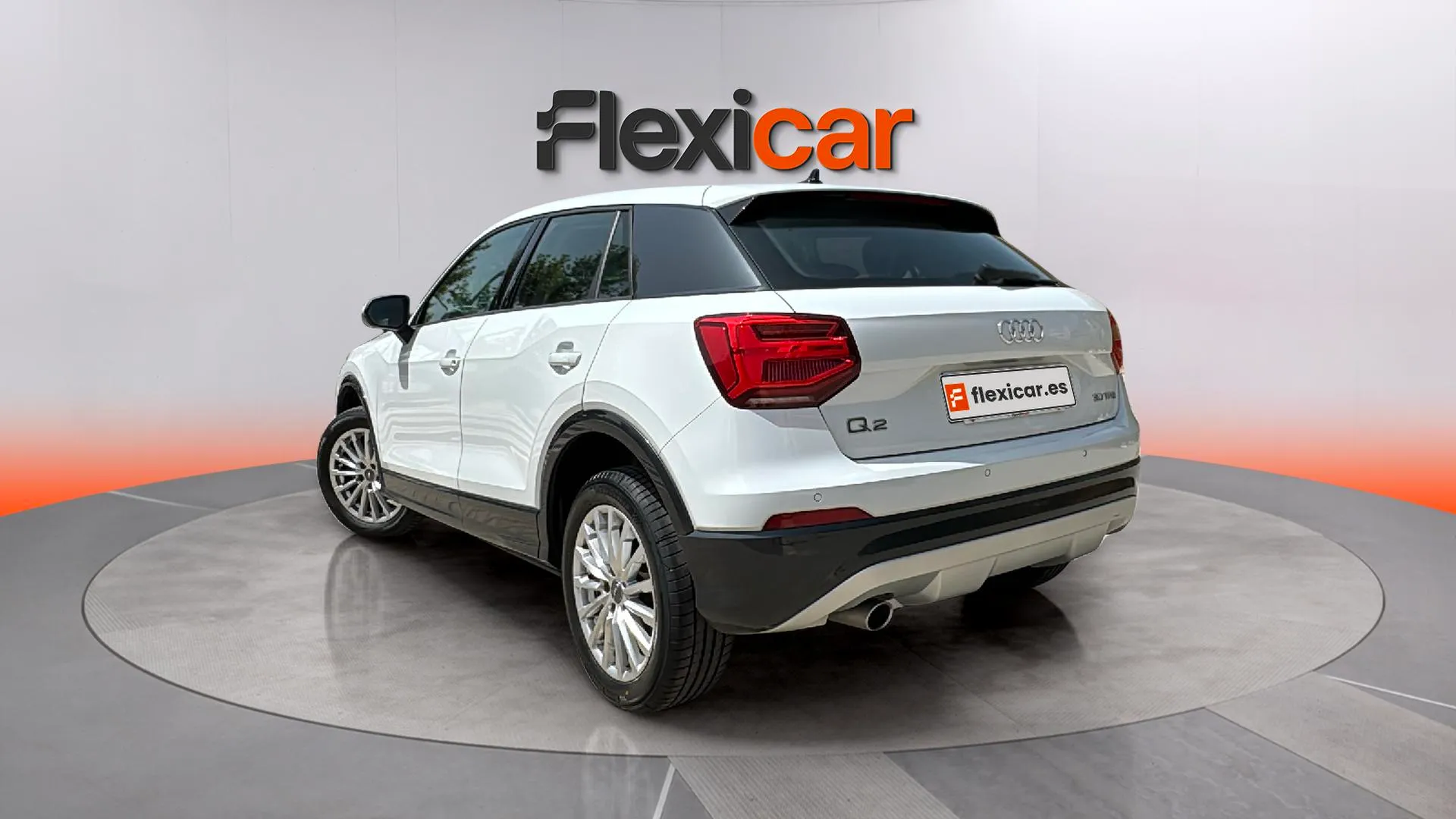 Audi Q2 Advanced 30 TFSI - foto 5