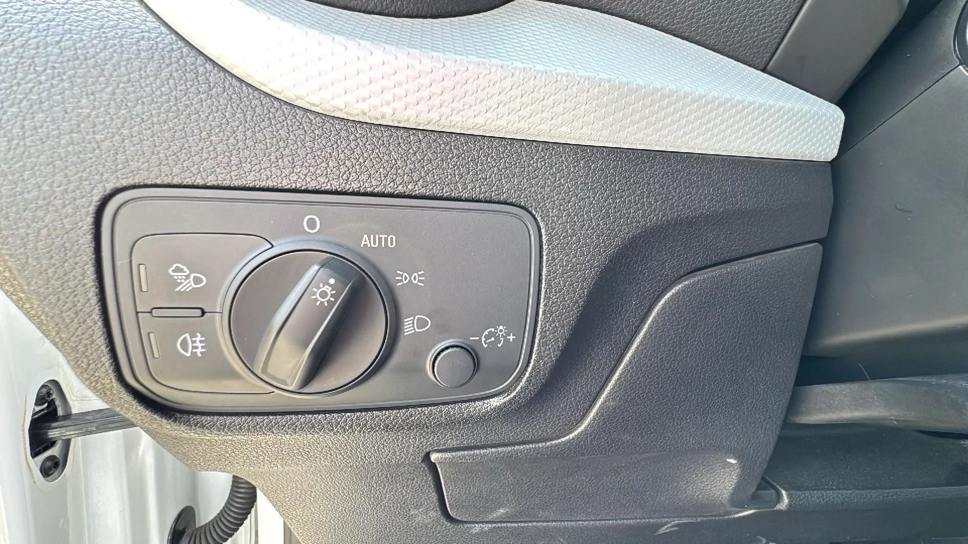 Audi Q2 Advanced 30 TFSI - foto 19