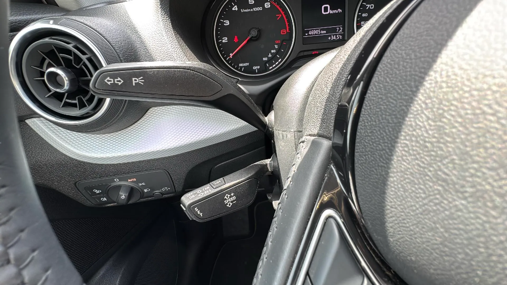 Audi Q2 Advanced 30 TFSI - foto 18