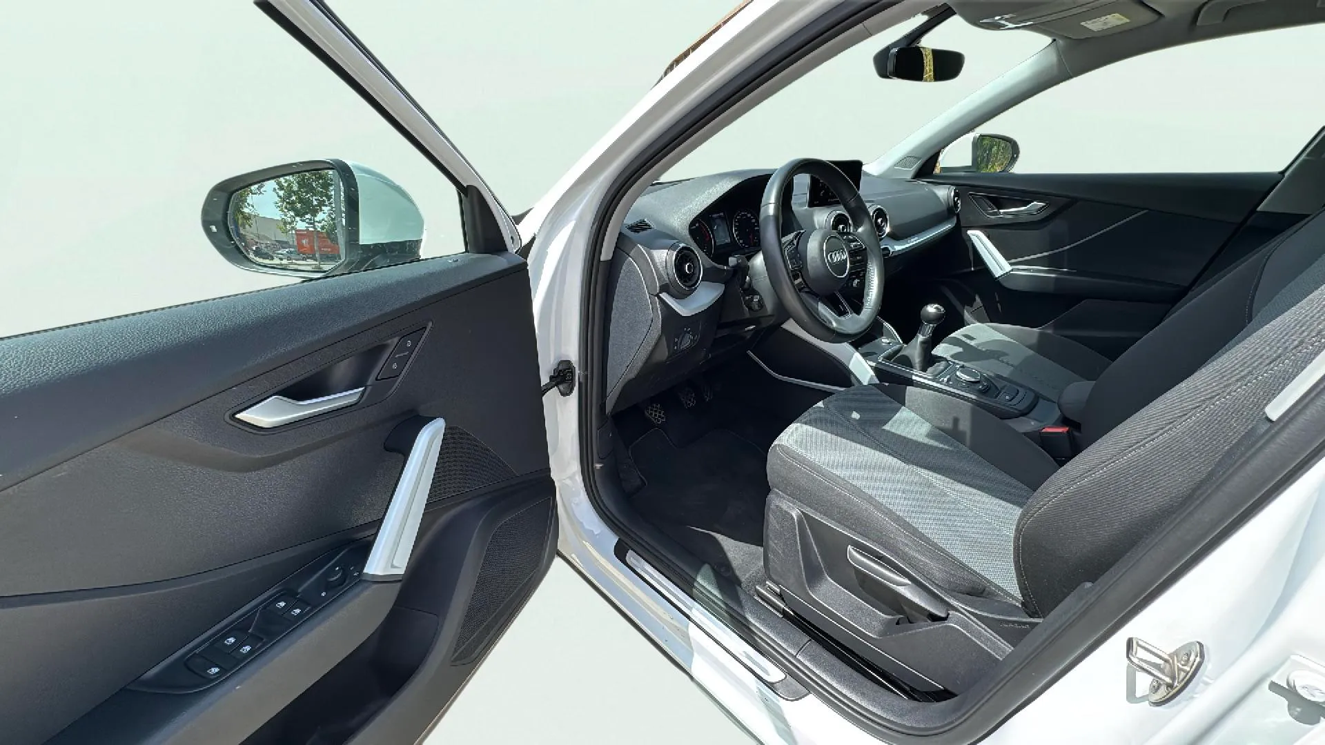 Audi Q2 Advanced 30 TFSI - foto 16