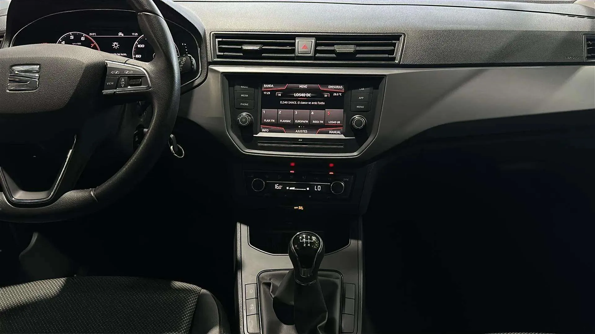 SEAT Ibiza 1.0 TSI Reference Business - foto 11