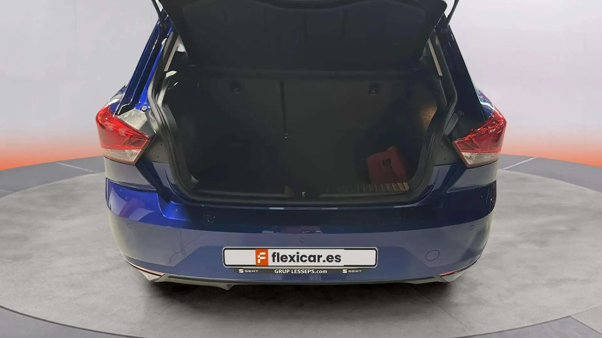 SEAT Ibiza 1.0 TSI Reference Business - foto 24