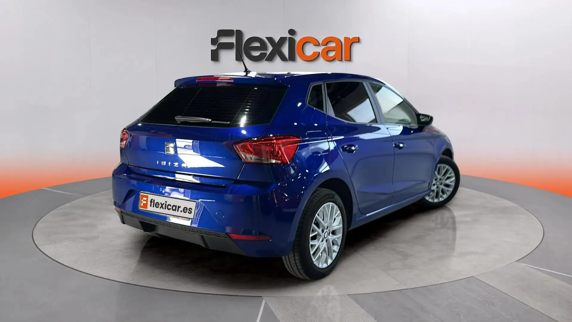 SEAT Ibiza 1.0 TSI Reference Business - foto 7