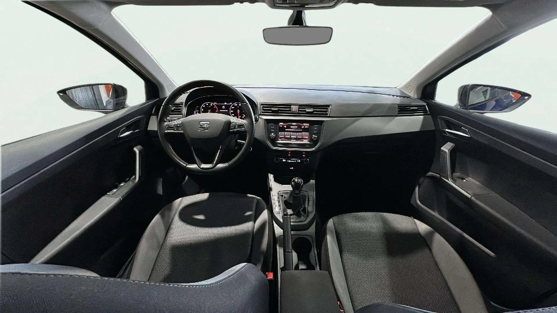 SEAT Ibiza 1.0 TSI Reference Business - foto 10