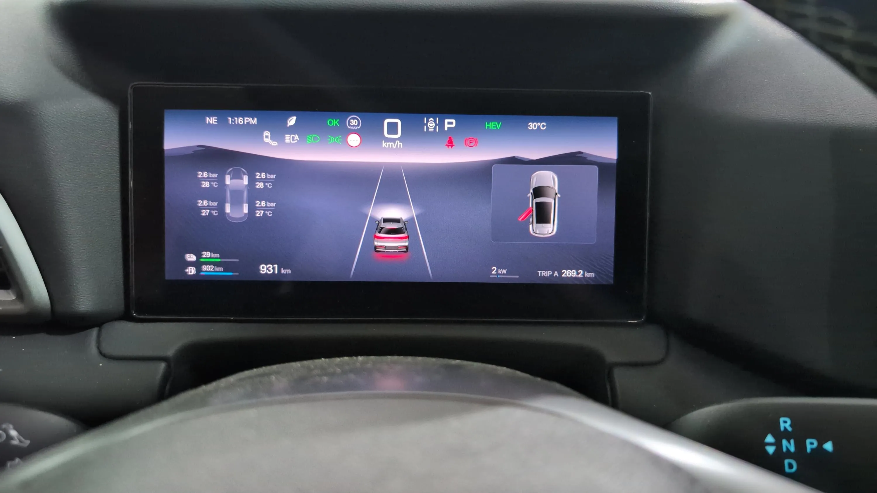 BYD Atto 2 DM-i Boost - foto 12