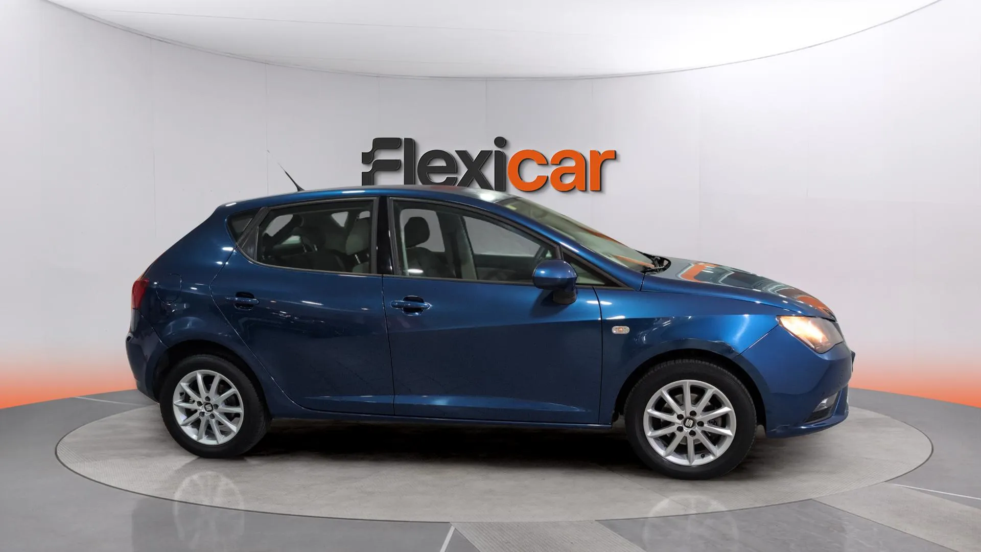 SEAT Ibiza 1.2 TSI Reference - foto 3
