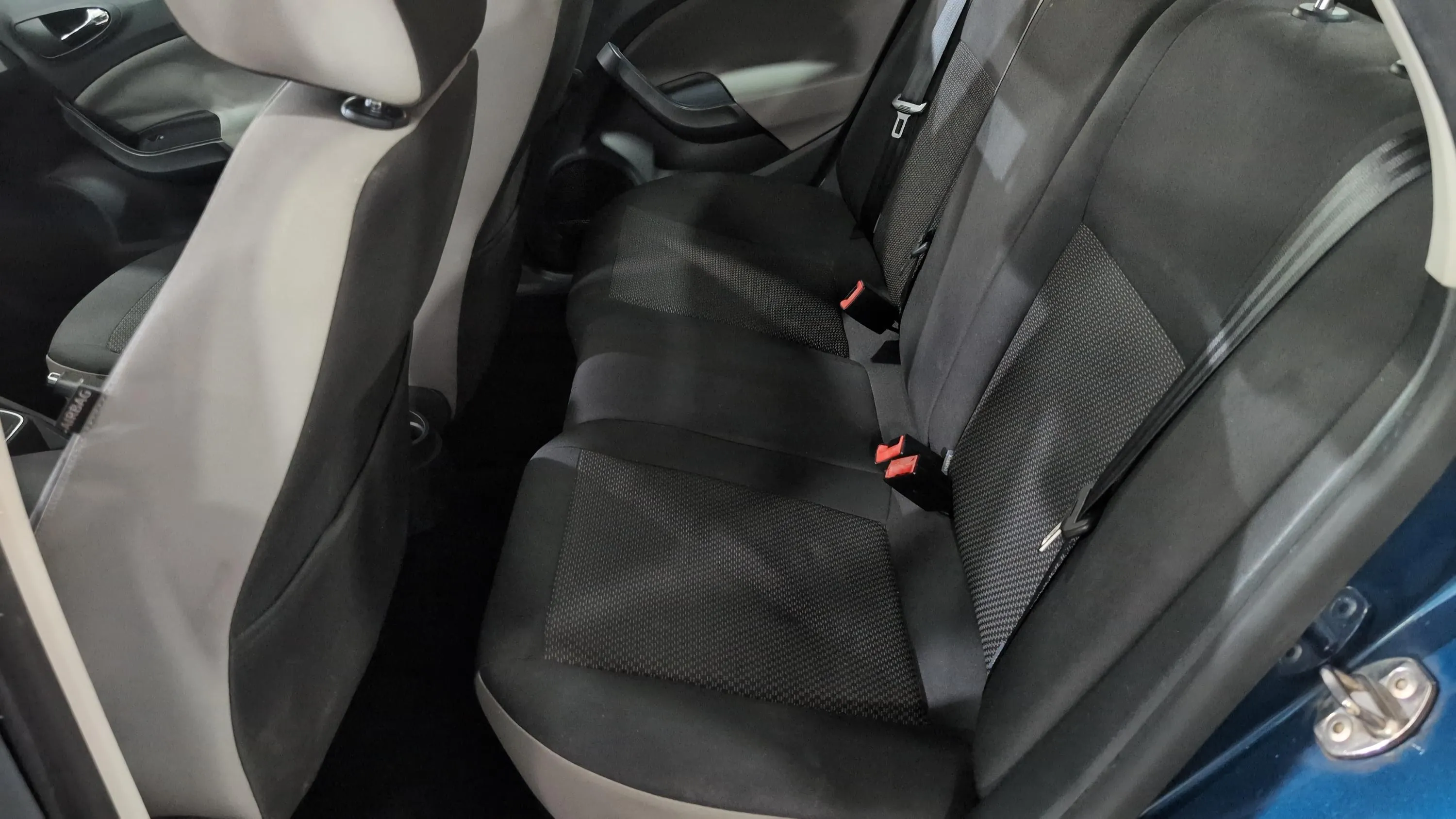SEAT Ibiza 1.2 TSI Reference - foto 11