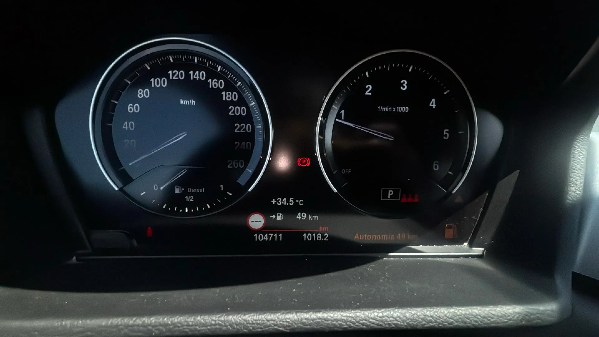 BMW X1 sDrive18d - foto 11