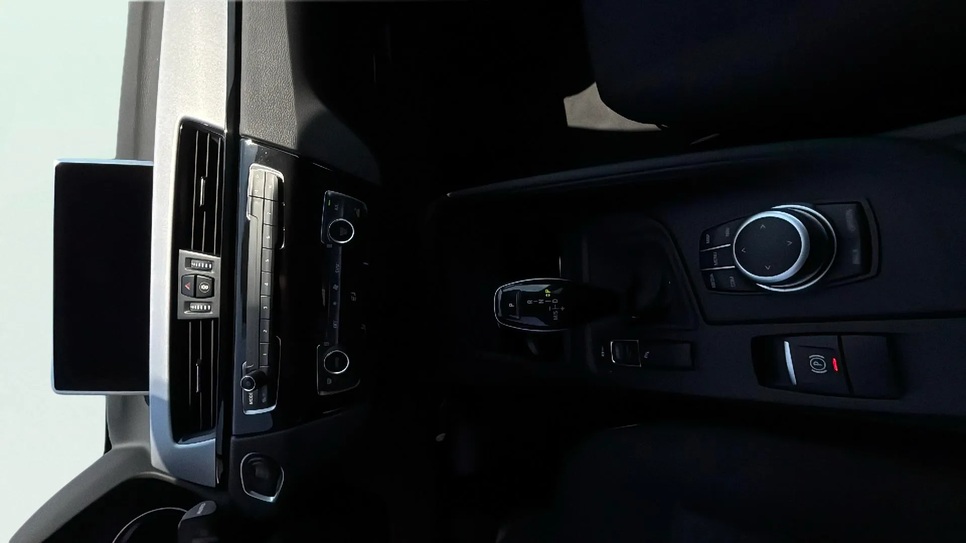 BMW X1 sDrive18d - foto 19