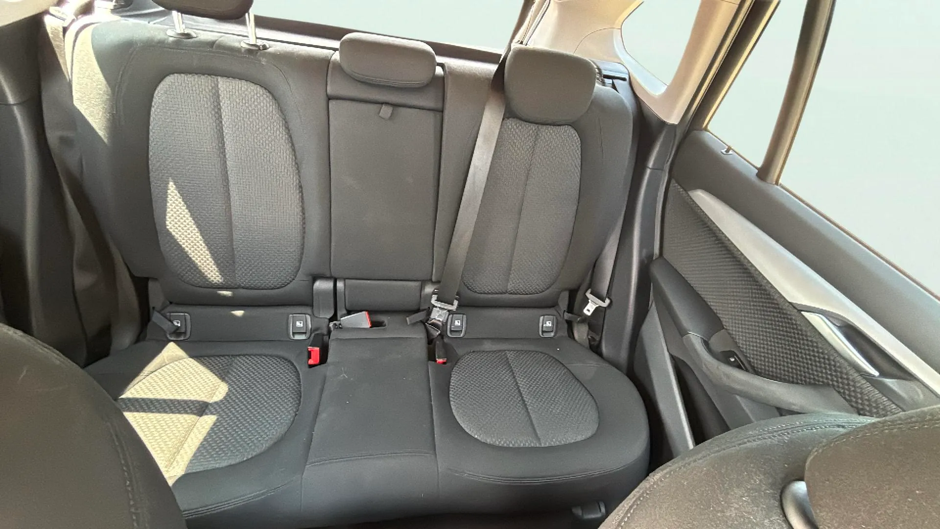 BMW X1 sDrive18d - foto 14