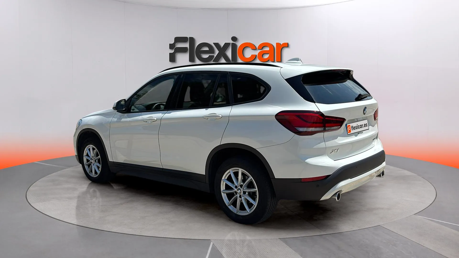 BMW X1 sDrive18d - foto 5