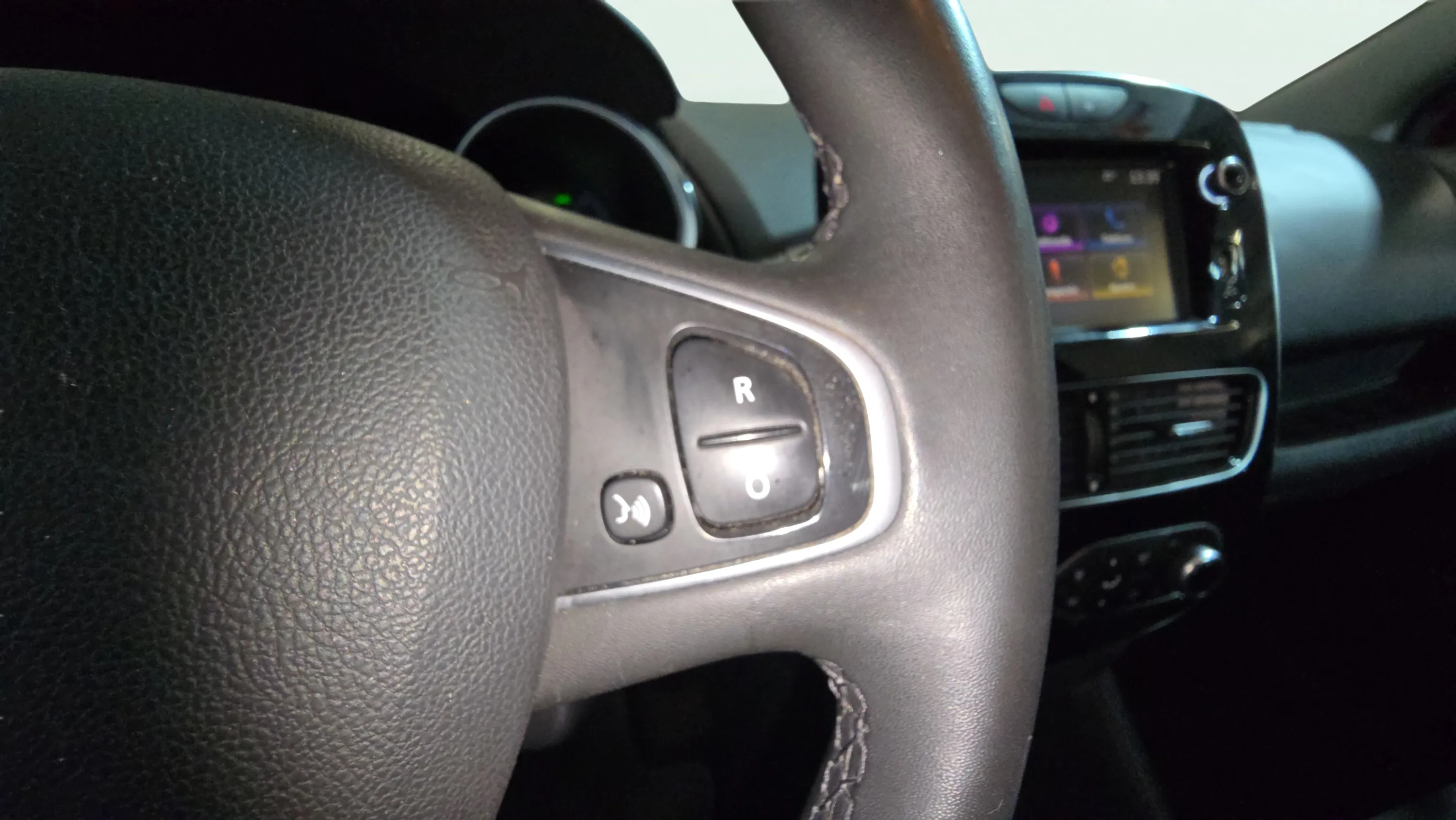 Renault Clio Zen Energy TCe - foto 14