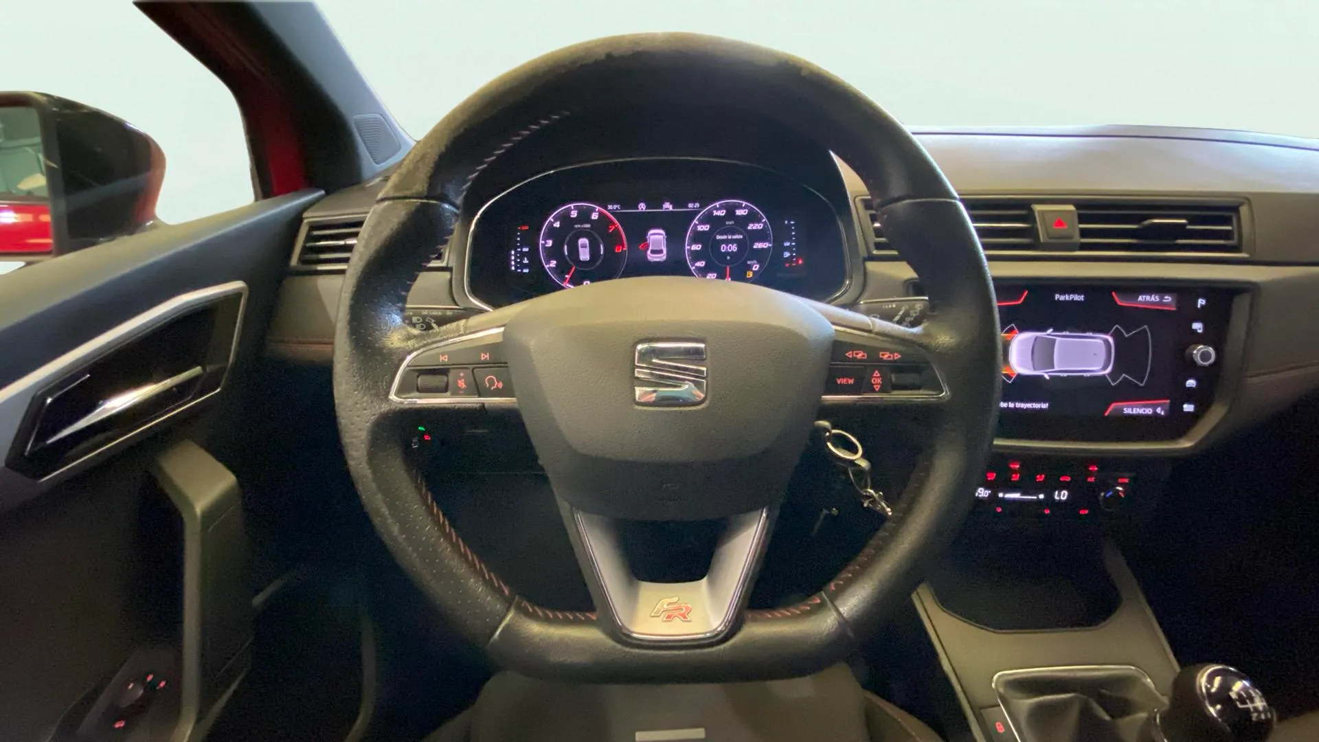 SEAT Ibiza 1.0 TSI FR - foto 18