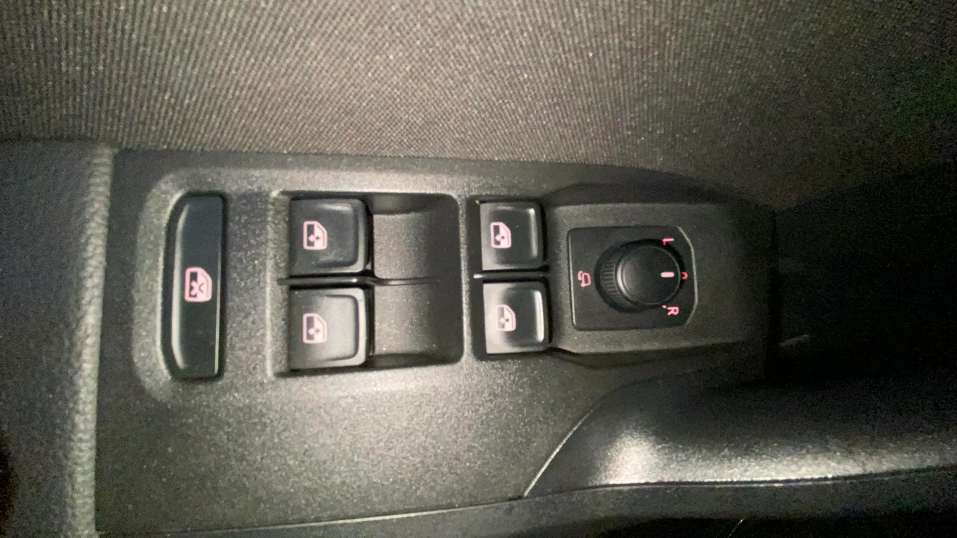 SEAT Ibiza 1.0 TSI FR - foto 33