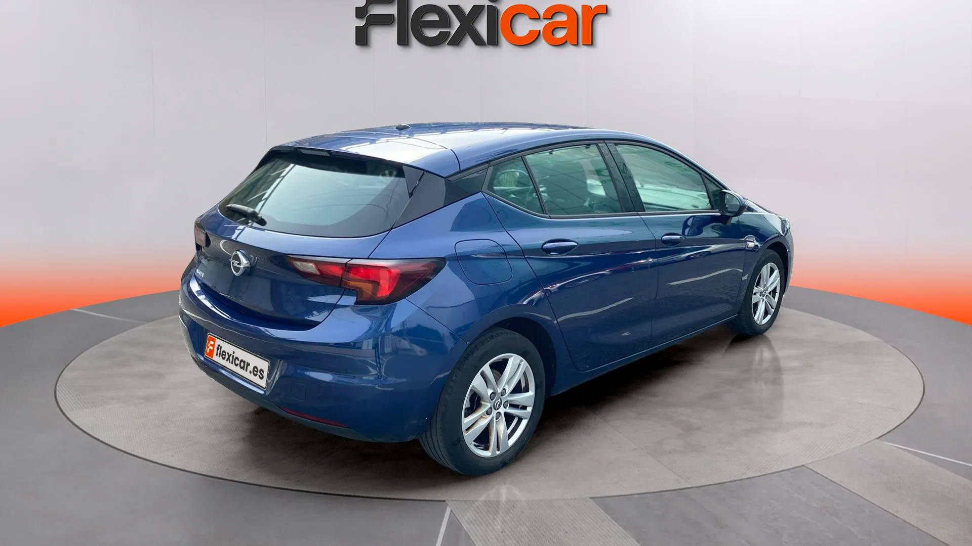 Opel Astra 1.2T SHT Business Elegance - foto 7