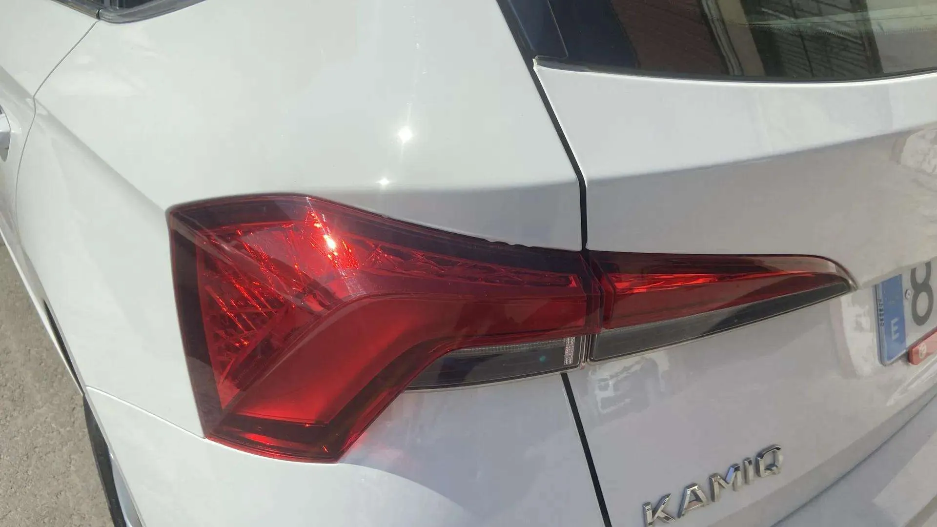 Škoda Kamiq 1.0 TSI DSG Ambition - foto 9