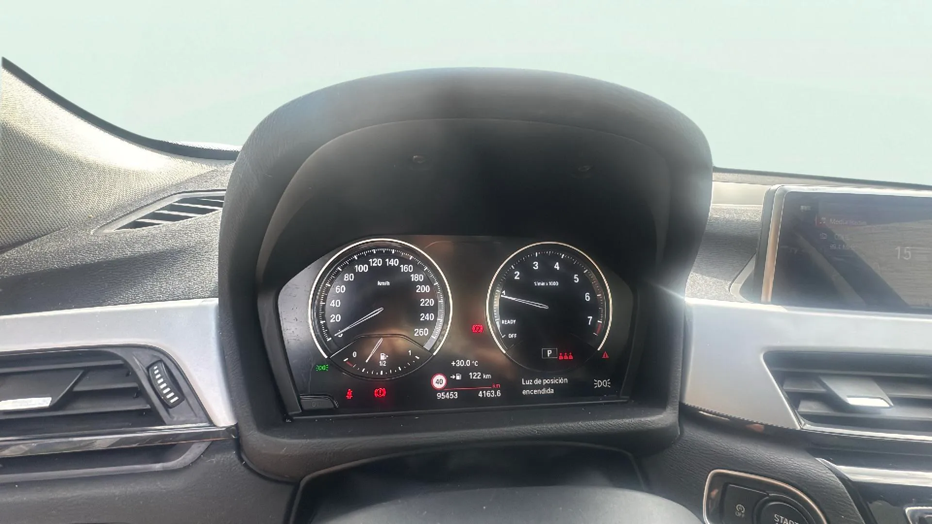 BMW X1 sDrive18d - foto 10