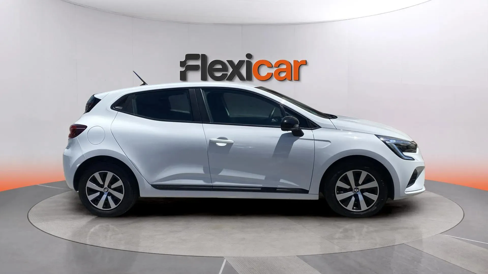 Renault Clio Equilibre TCe - foto 8
