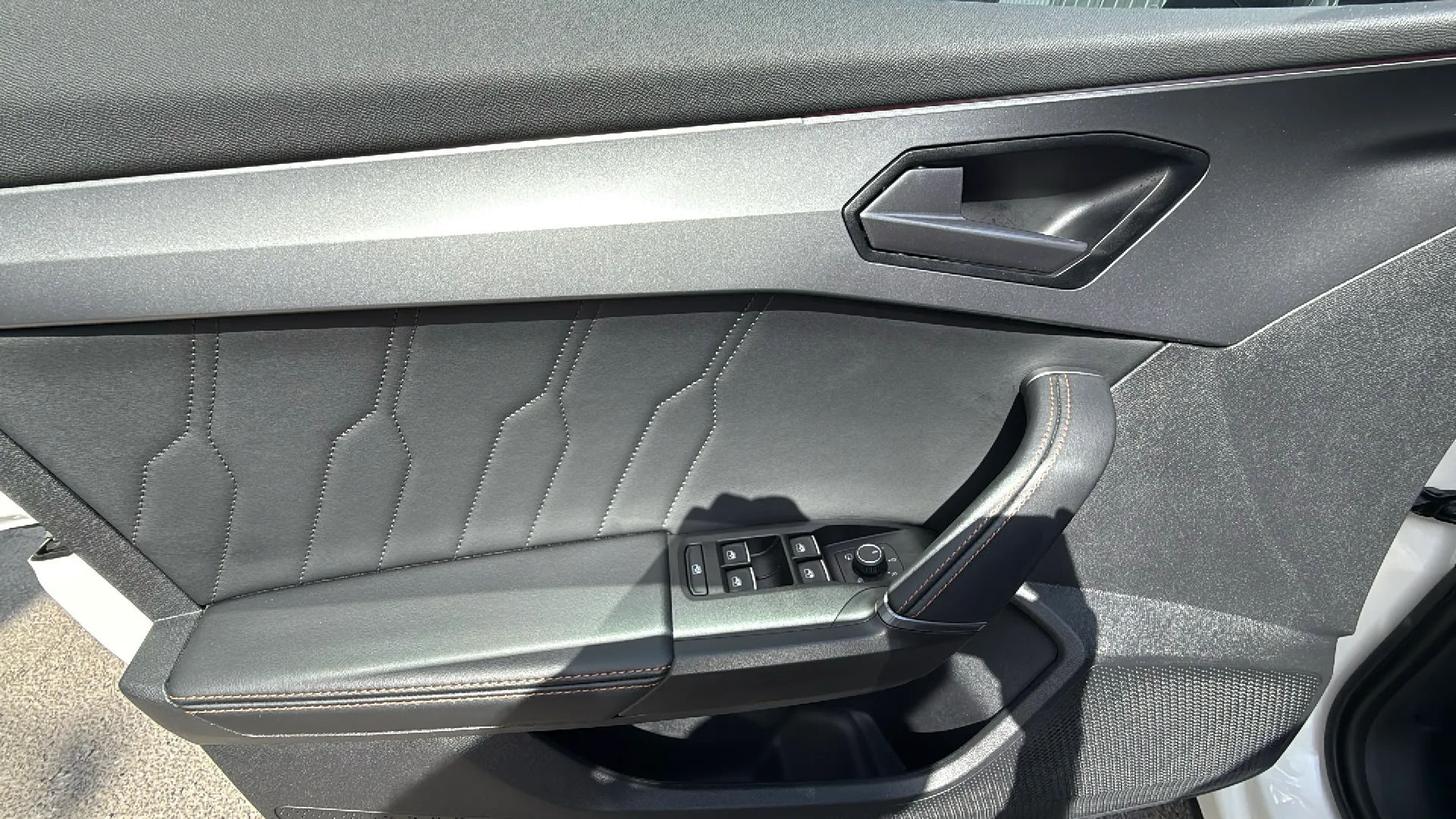 Cupra Formentor 1.5 TSI - foto 9