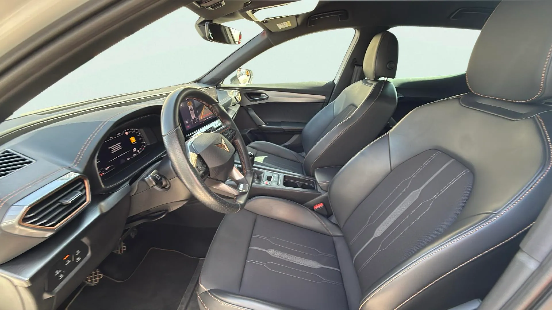 Cupra Formentor 1.5 TSI - foto 16