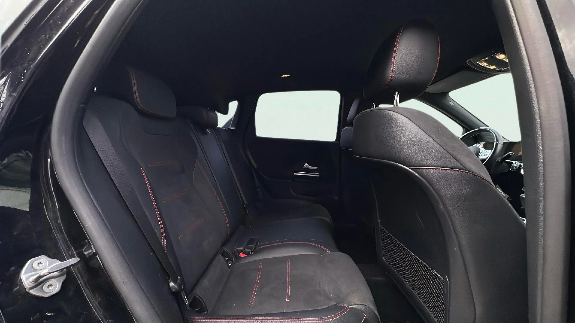 Mercedes-Benz Clase B B 180 d - foto 21
