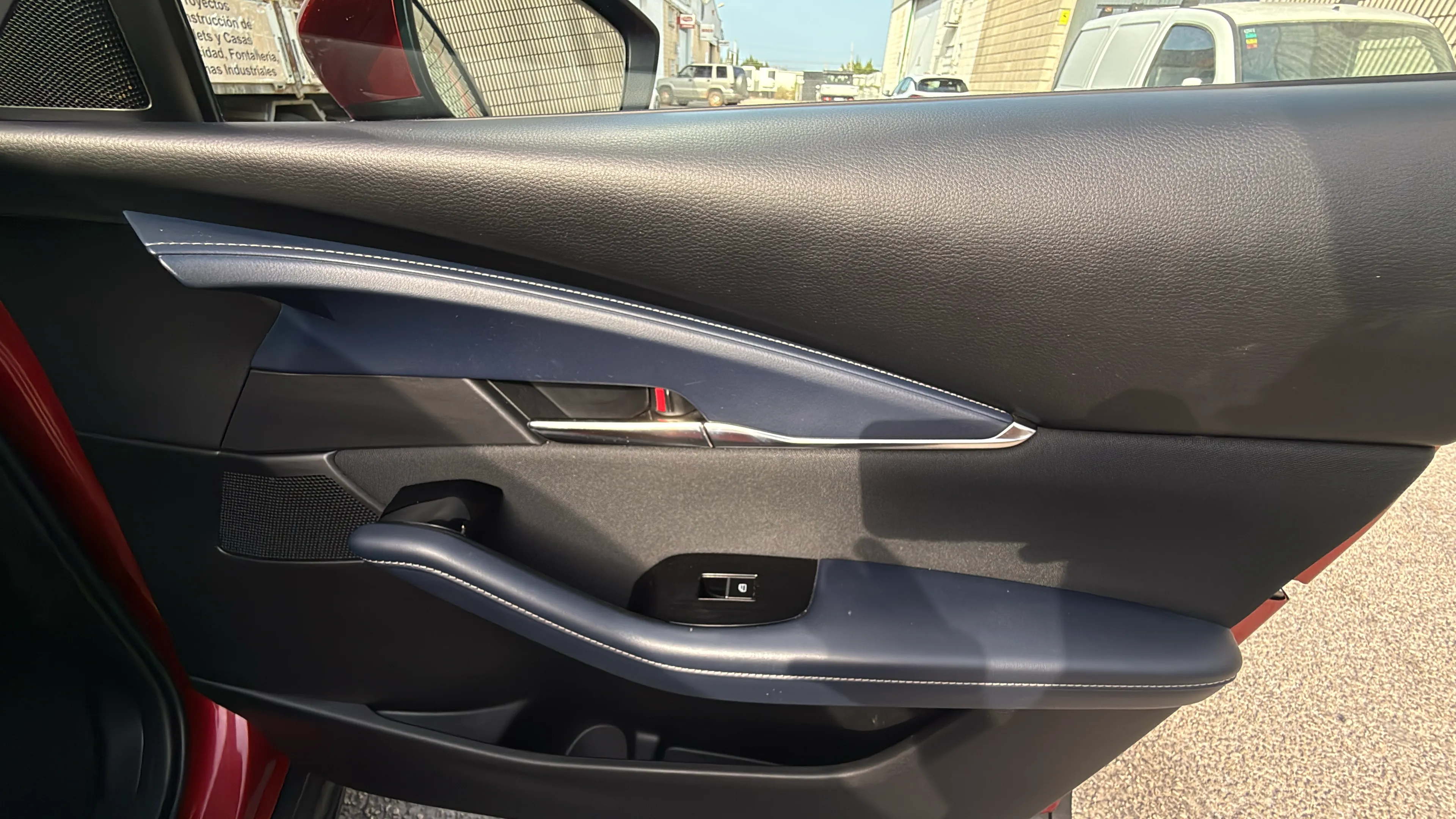 Mazda CX-30 SKYACTIV-X 2.0 Evolution - foto 15