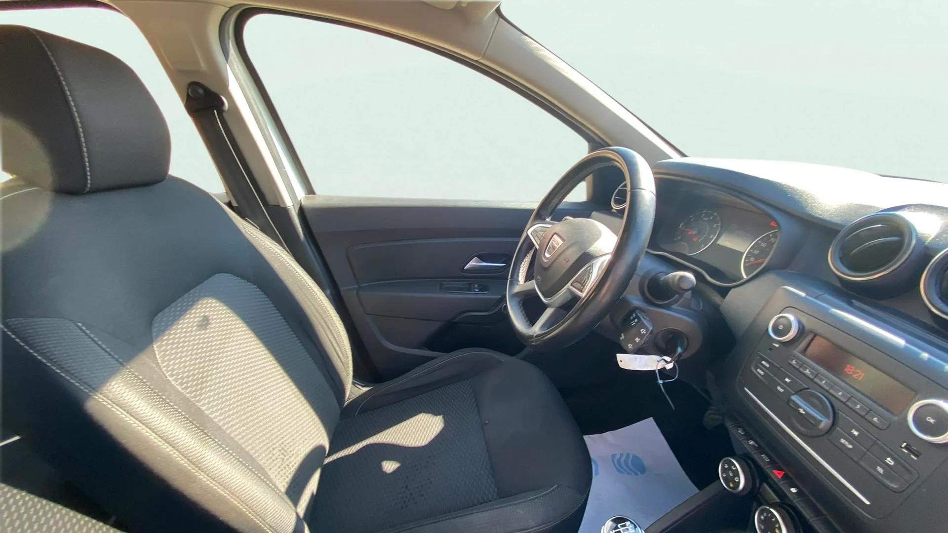 Dacia Duster Essential Blue dCi 4x4 - foto 14