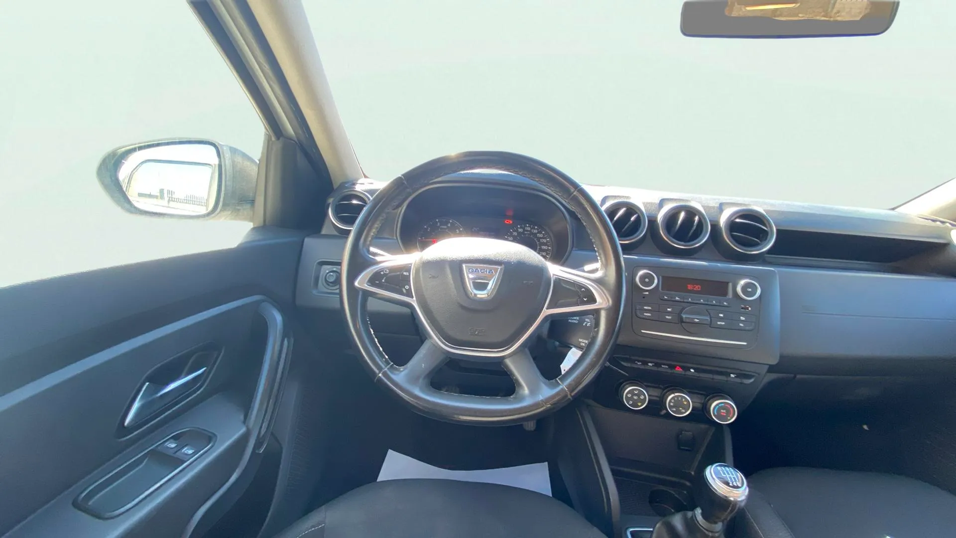 Dacia Duster Essential Blue dCi 4x4 - foto 12