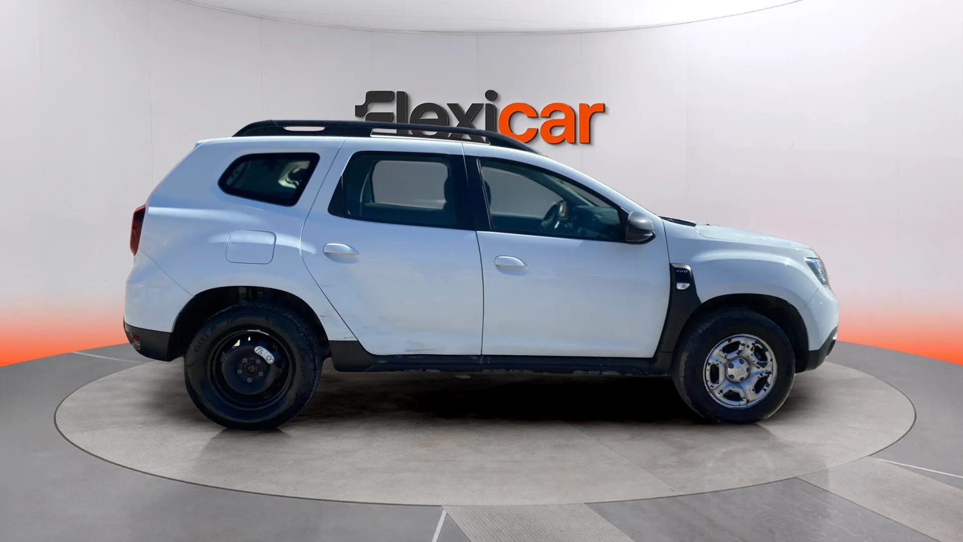 Dacia Duster Essential Blue dCi 4x4 - foto 8