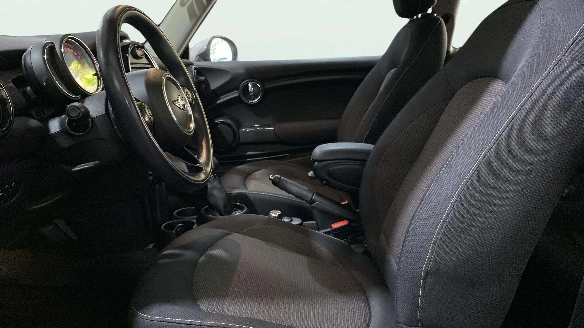 MINI Cooper D - foto 7