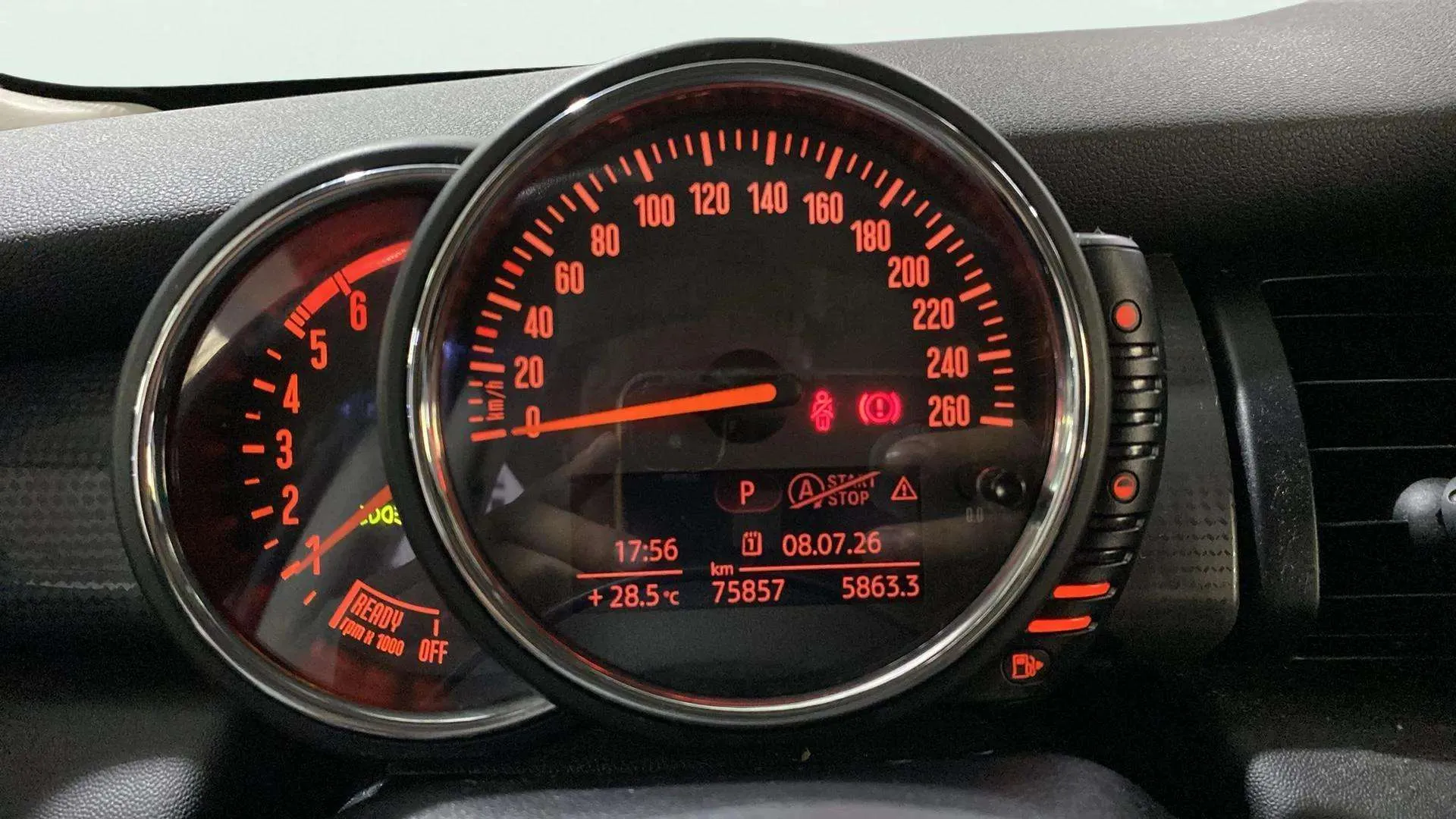 MINI Cooper D - foto 16