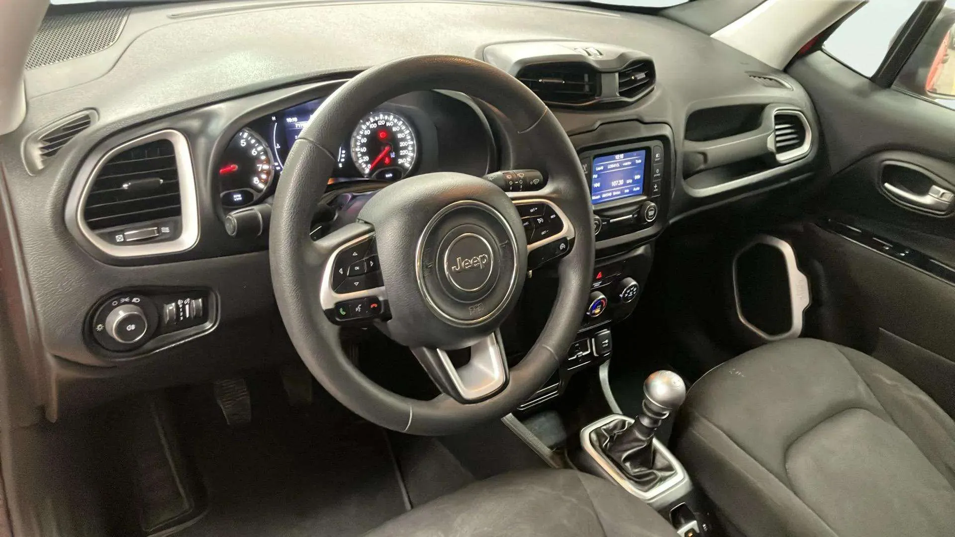 Jeep Renegade 1.0G Limited 4x2 - foto 6