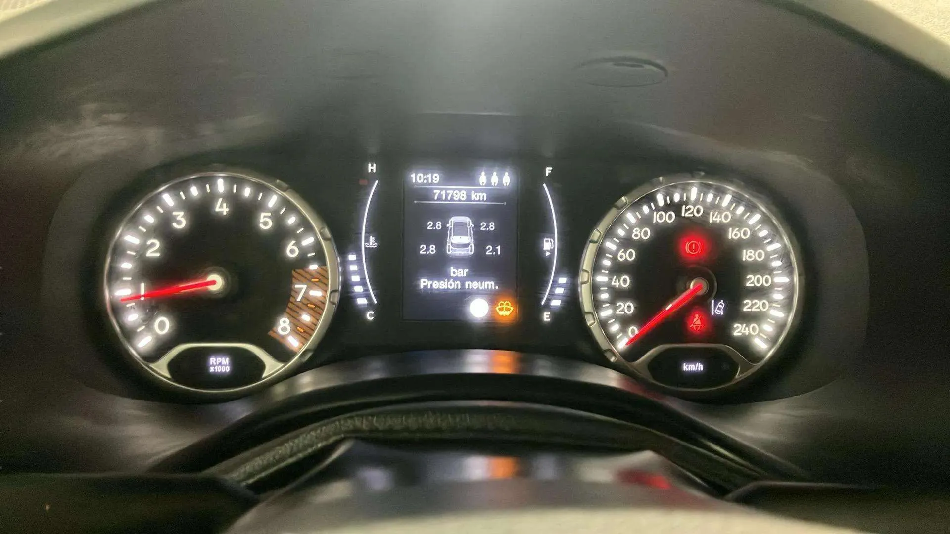 Jeep Renegade 1.0G Limited 4x2 - foto 8