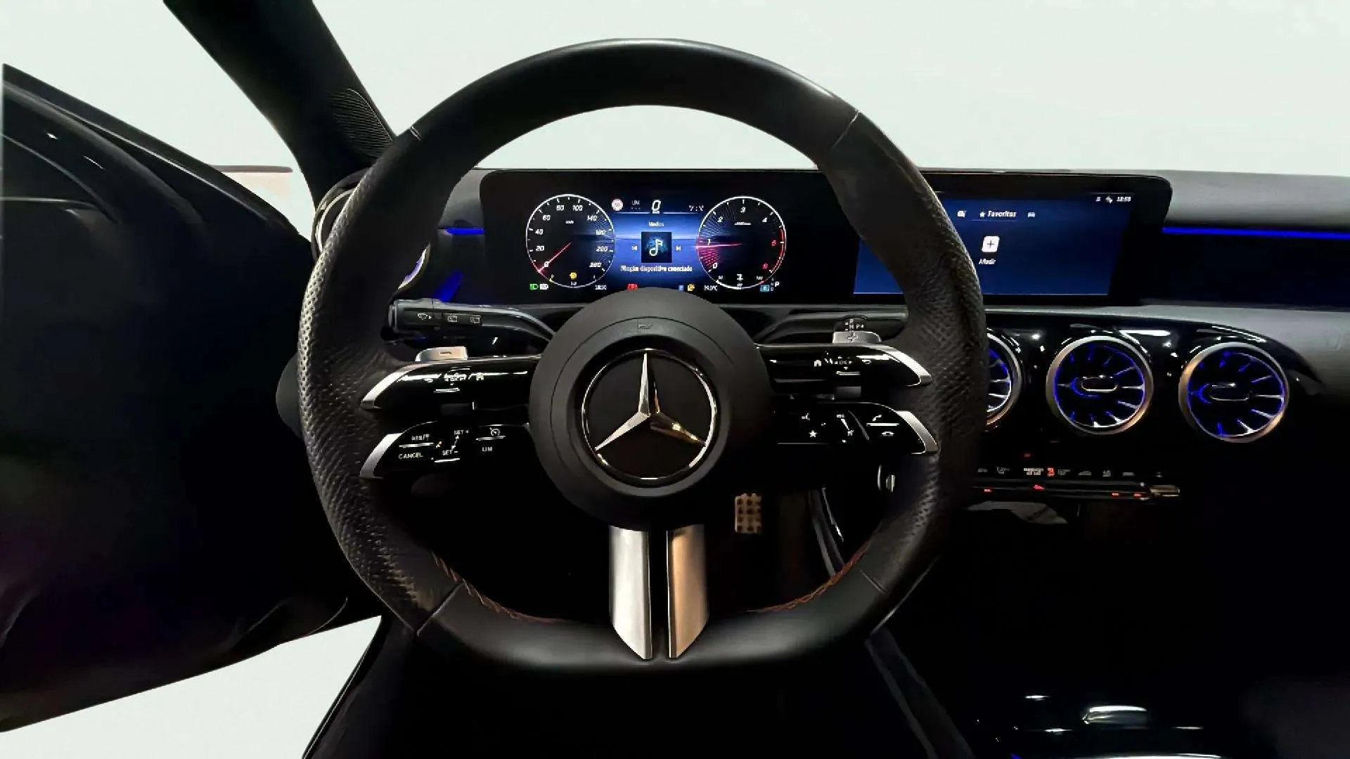 Mercedes-Benz Clase A A 200 d - foto 11