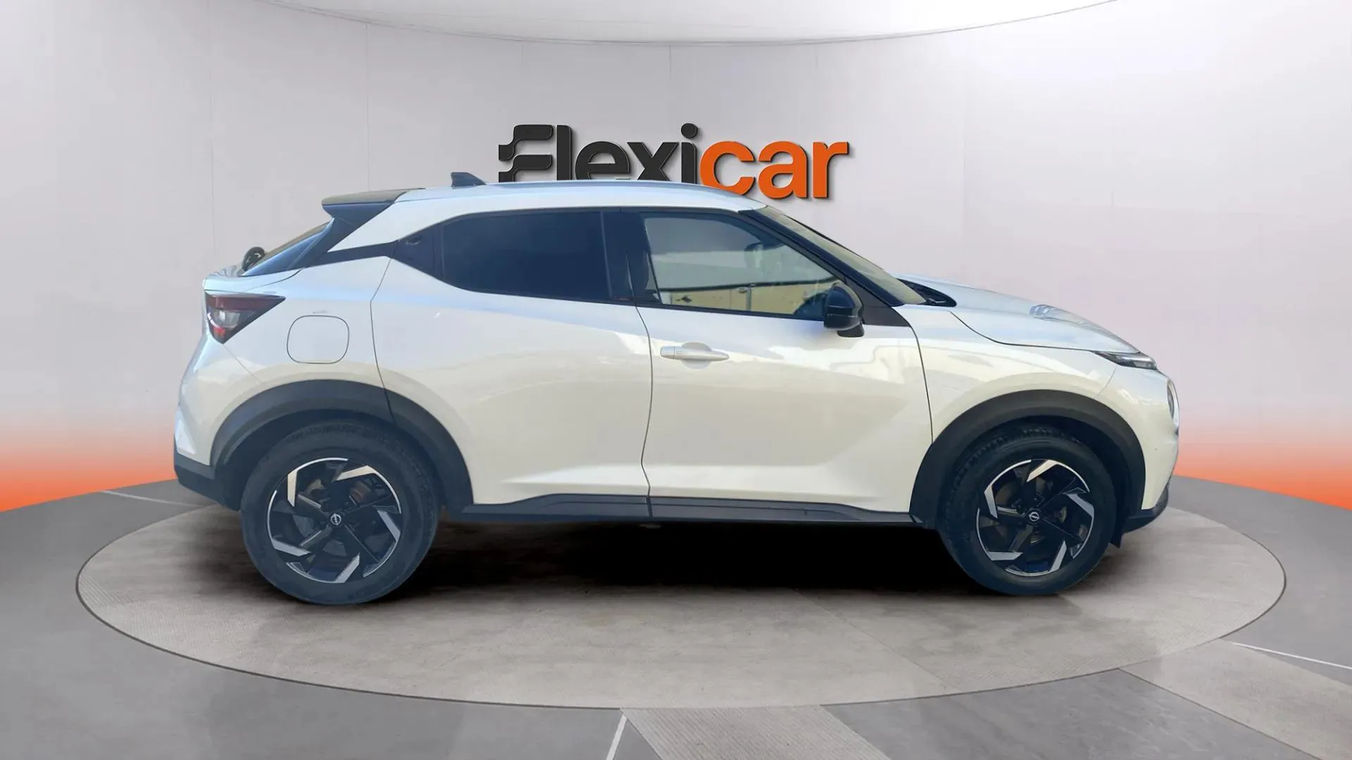 Nissan Juke DIG-T Acenta - foto 2