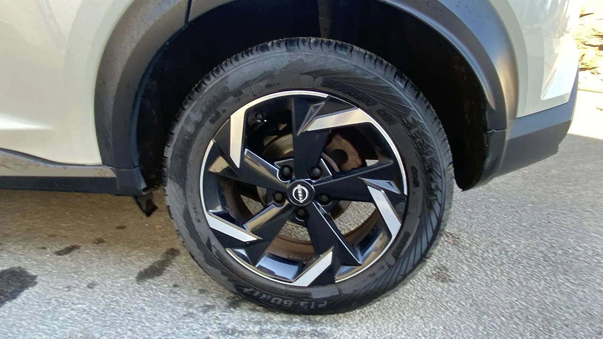 Nissan Juke DIG-T Acenta - foto 36