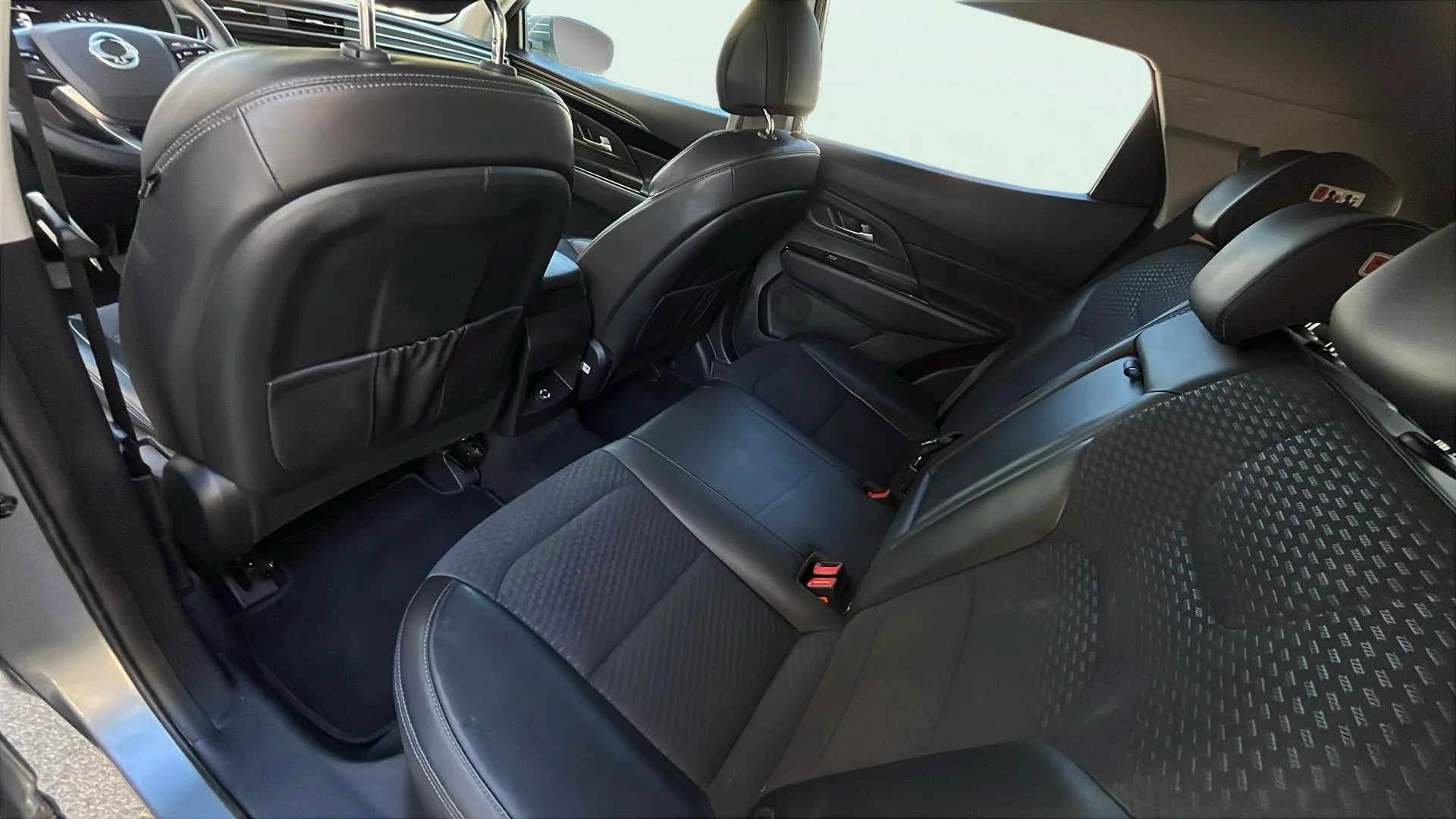 SsangYong Korando G15T LP Urban Plus - foto 23
