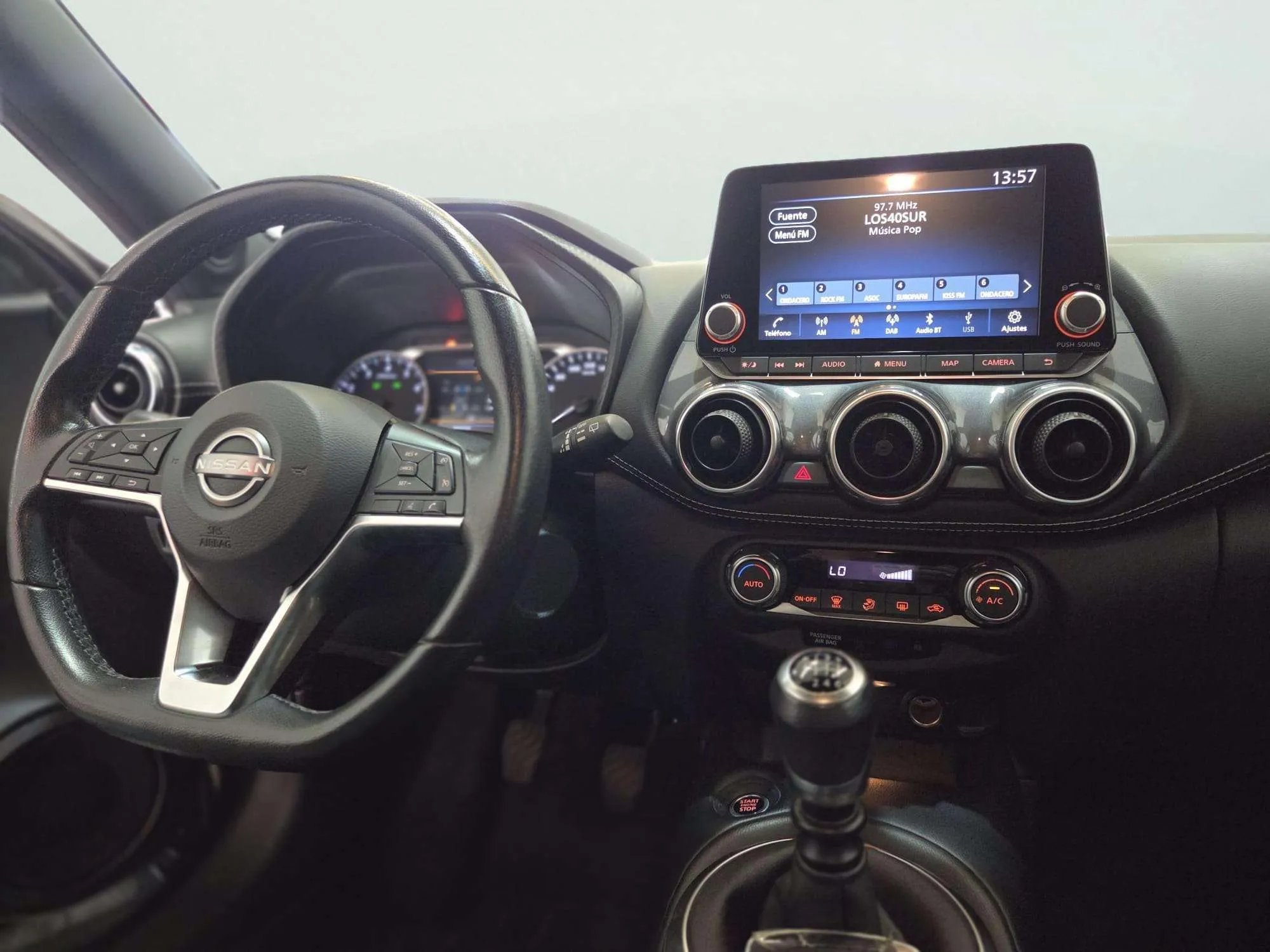 Nissan Juke DIG-T Acenta - foto 17